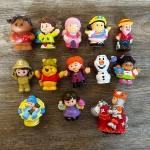 Lot of Fisher Price Little People
